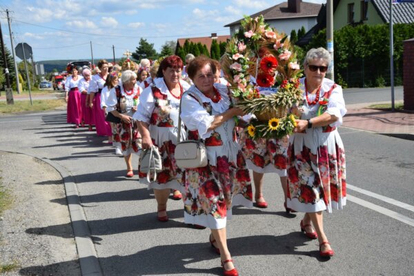 DSC_0070-Copy-600x400 Dożynki Gminno-Parafialne 2025 za nami