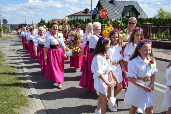 DSC_0074-Copy-600x400 Dożynki Gminno-Parafialne 2025 za nami