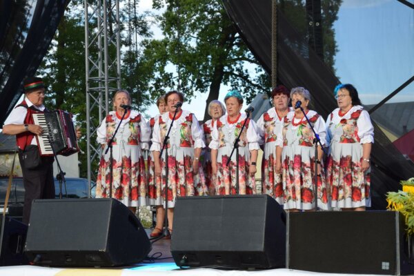 DSC_0420-Copy-600x400 Dożynki Gminno-Parafialne 2025 za nami