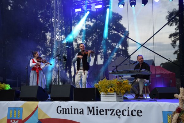 DSC_0446-Copy-600x400 Dożynki Gminno-Parafialne 2025 za nami