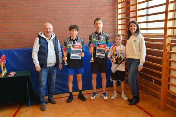 18-600x400 Za nami III Zimowy Turniej Tenisa Stołowego!