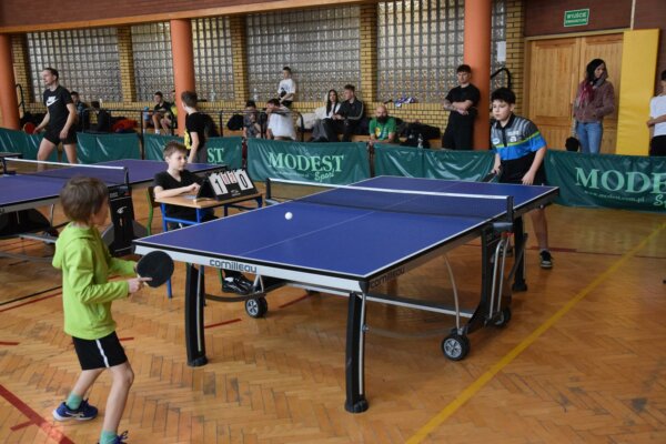 4-600x400 Za nami III Zimowy Turniej Tenisa Stołowego!