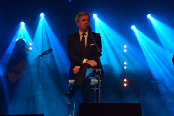 8-1-600x400 Wyjątkowy koncert Piotra Polka z okazji Dnia Kobiet